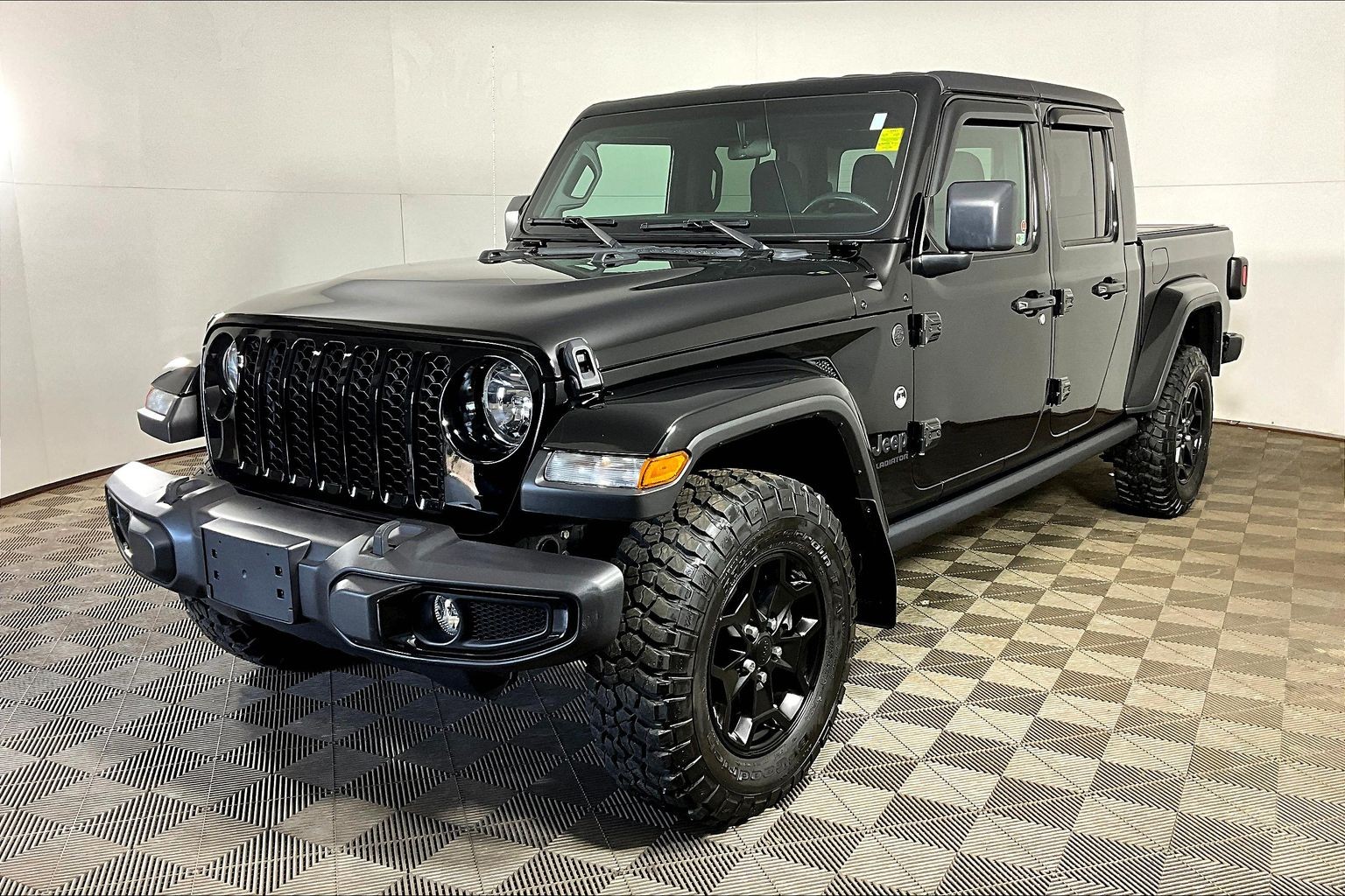 2023 Jeep Gladiator Sport S Crew Cab 4WD