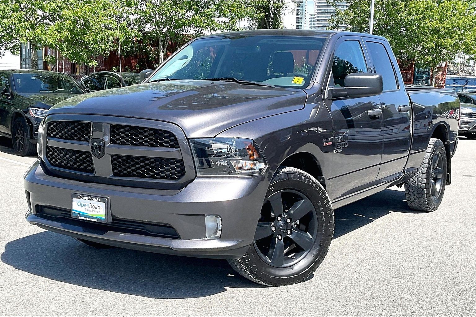 2019 RAM 1500 Express 4x4 Quad Cab 6'4" Box