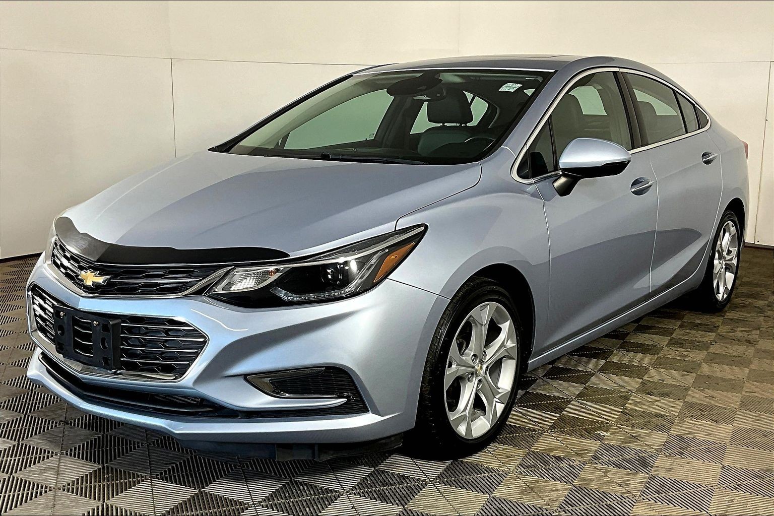 2018 Chevrolet Cruze Premier Sedan FWD