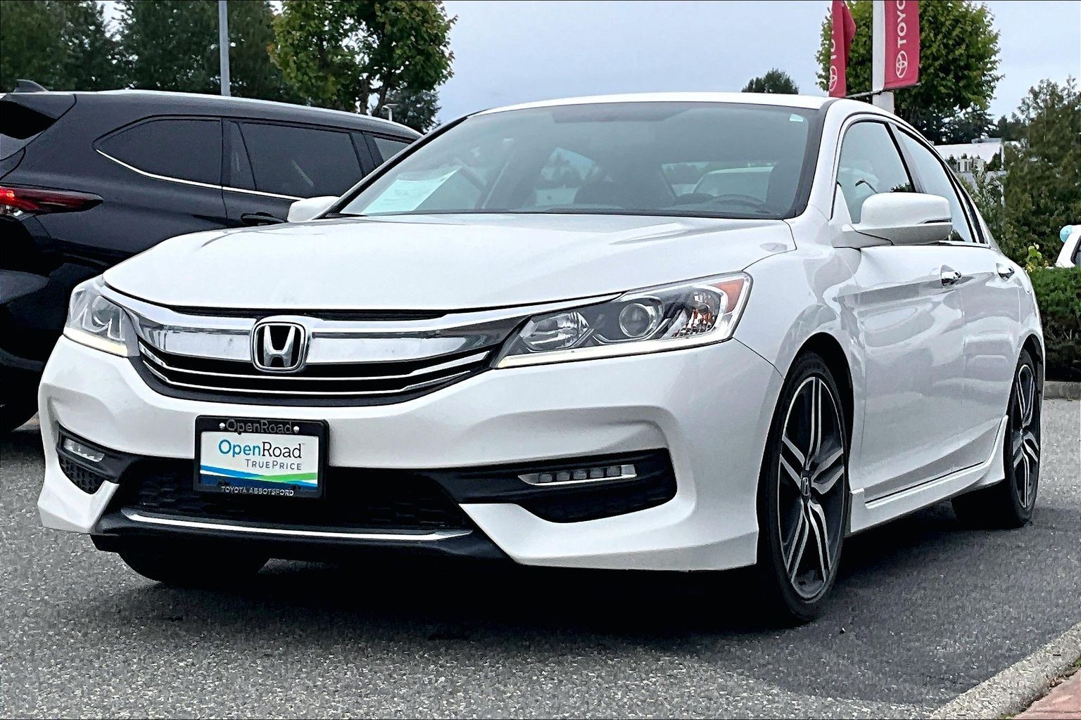 2017 Honda Accord 4dr I4 CVT Sport