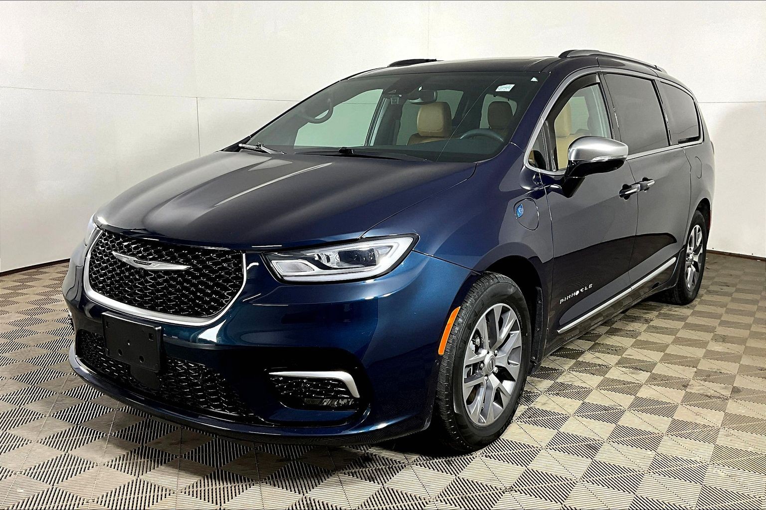 Blue 2023 Chrysler Pacifica Hybrid Minivan Front-Wheel Drive Automatic