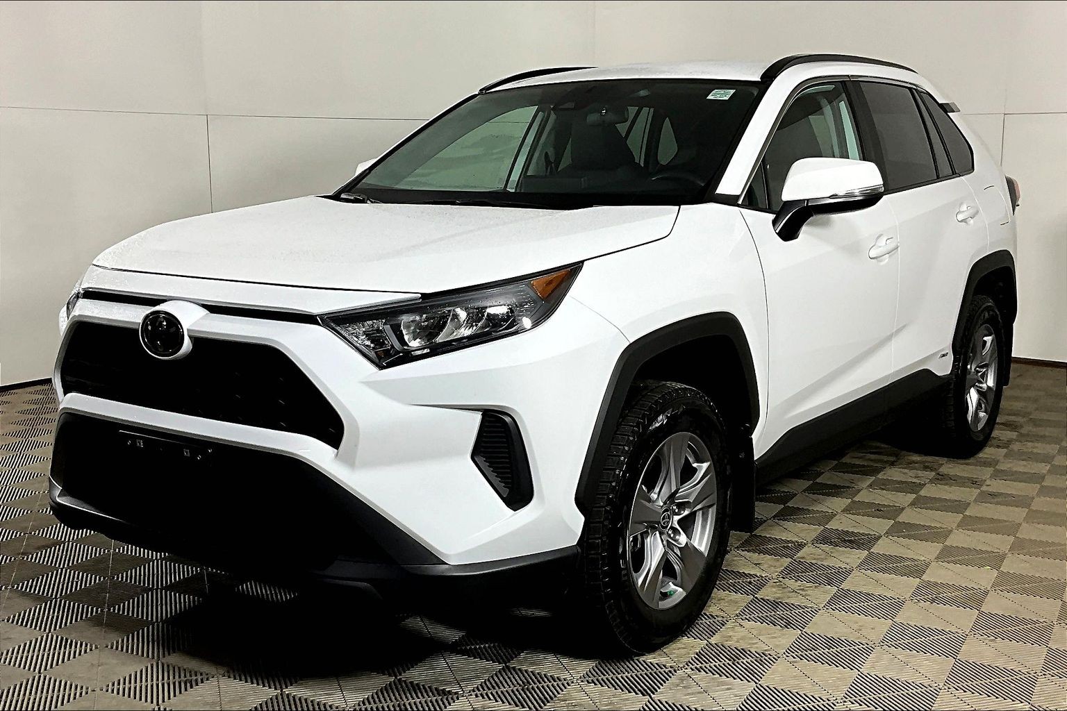 2025 Toyota RAV4 Hybrid LE AWD