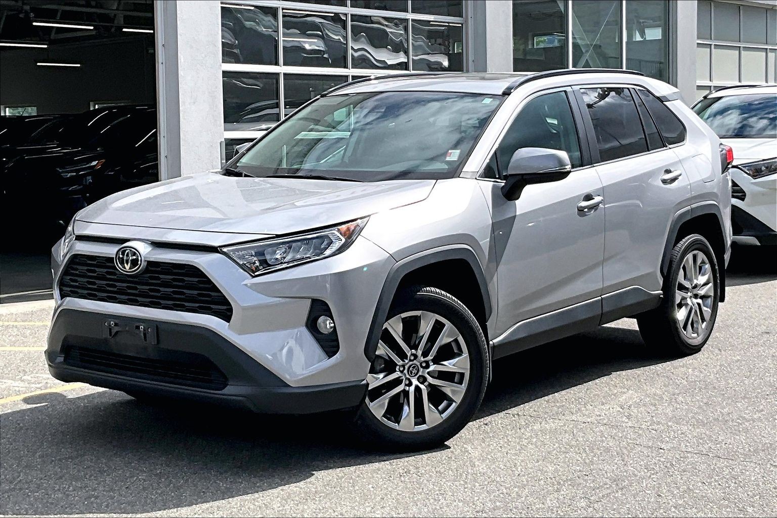 2021 Toyota RAV4 RAV4 XLE PREMIUM