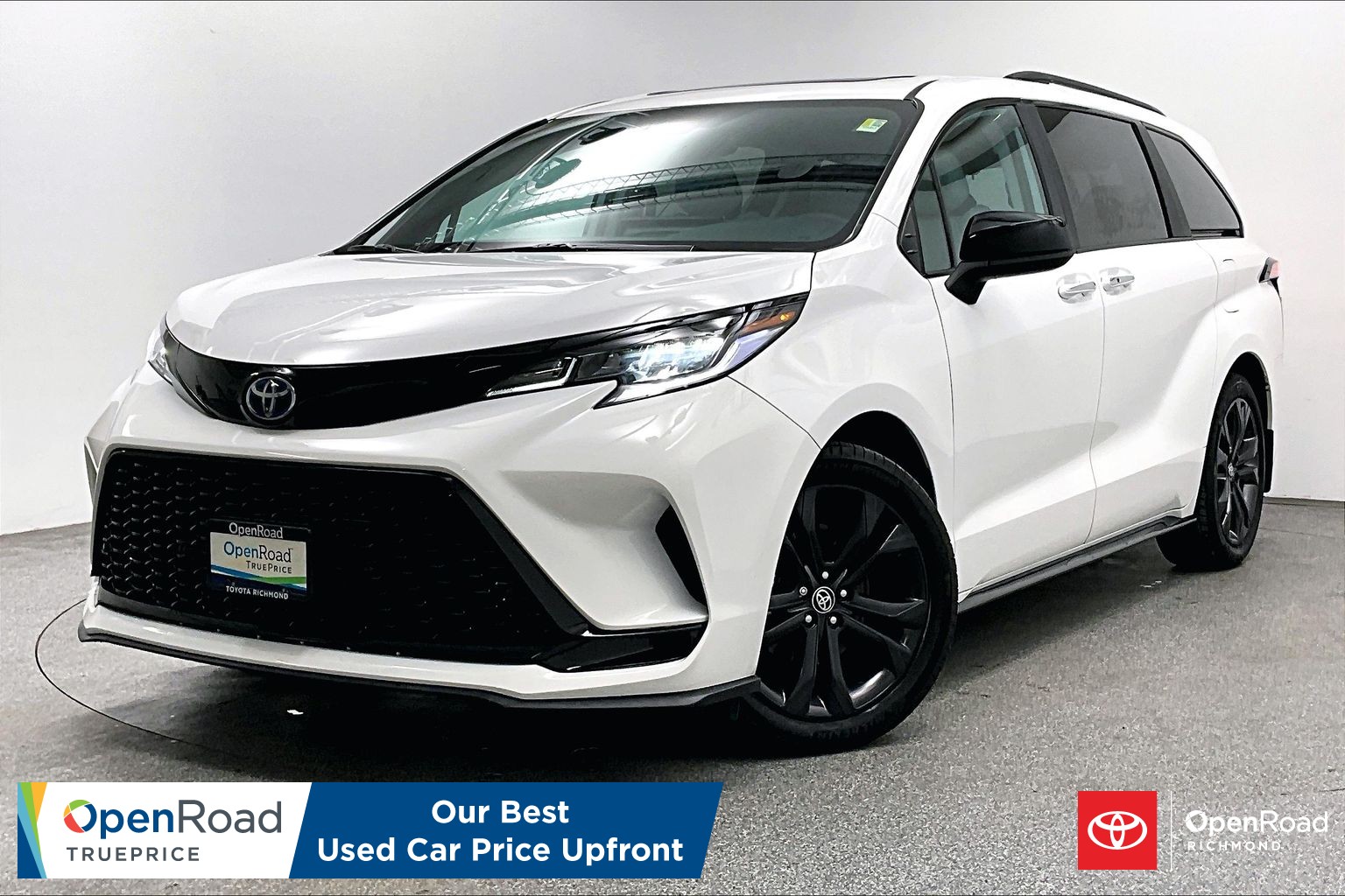 2025 Toyota Sienna Hybrid XSE 7-Passenger FWD