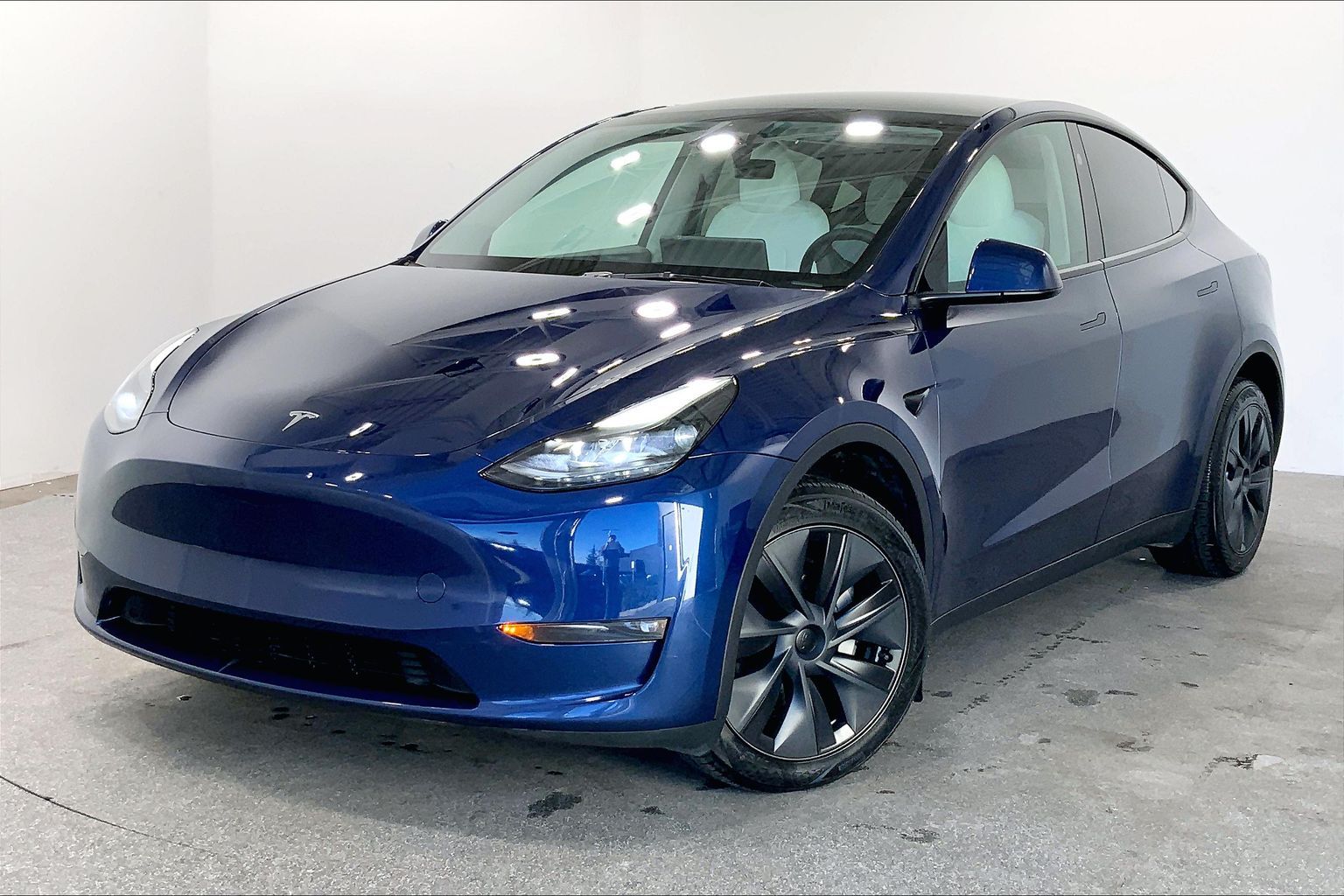 2024 Tesla Model Y Long Range AWD