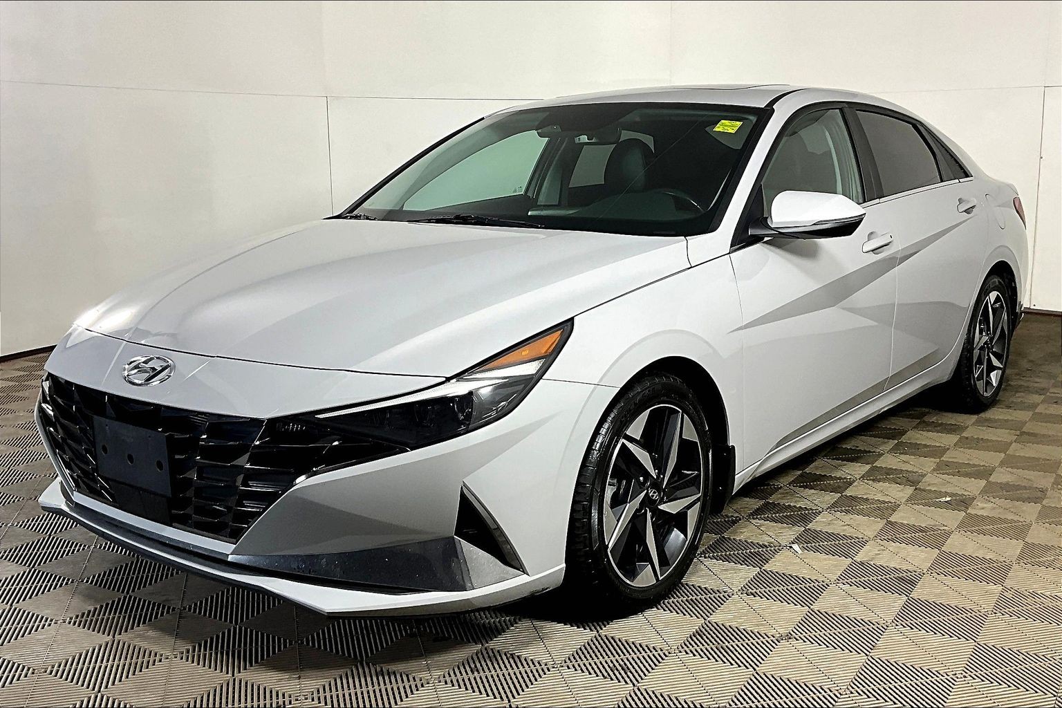 Gray 2021 Hyundai Elantra Sedan  Automatic