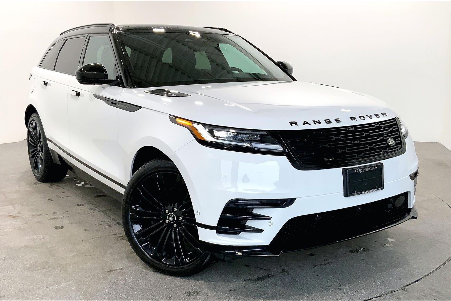2026 Land Rover Range Rover Velar Dynamic SE - Photo 6
