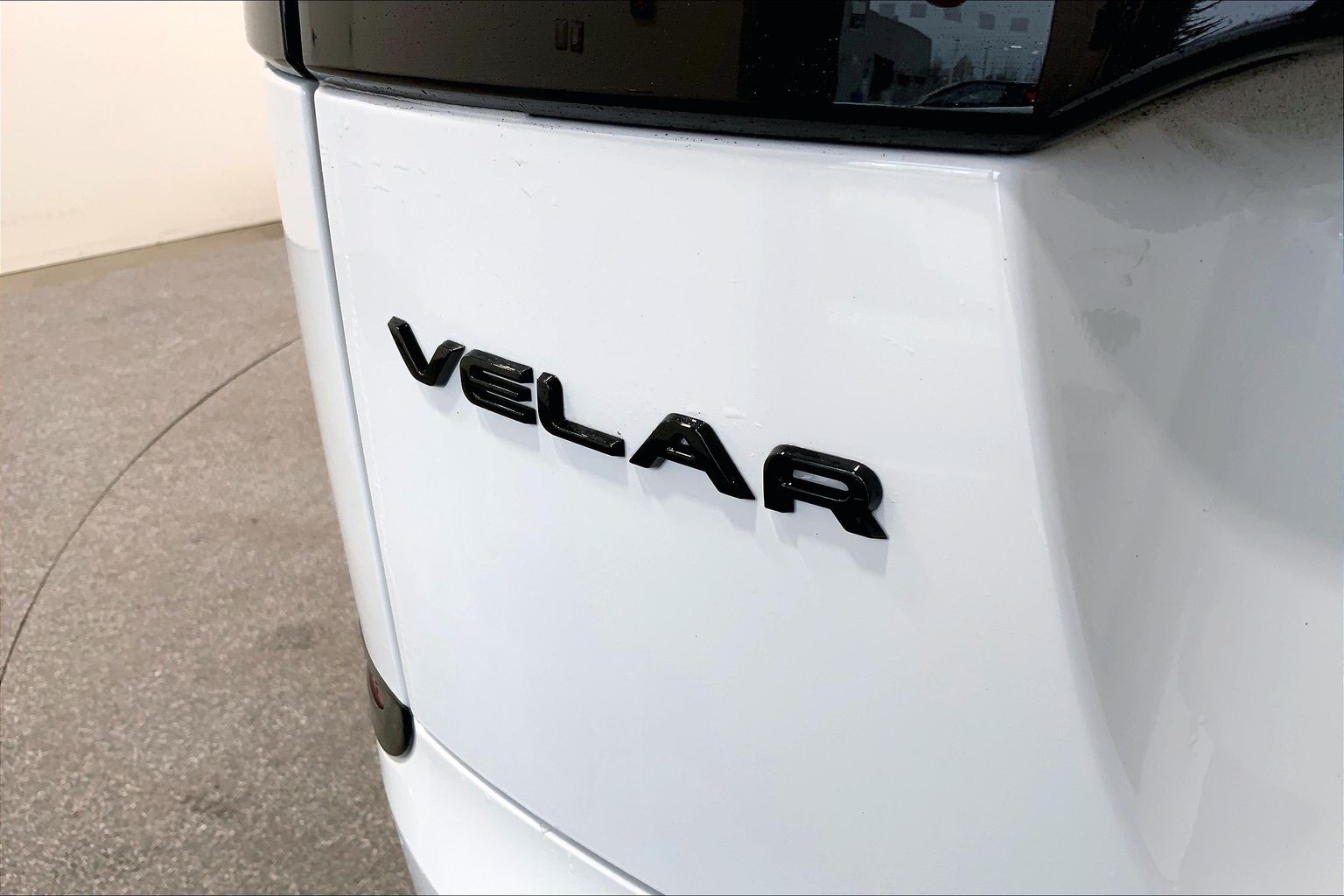 2026 Land Rover Range Rover Velar Dynamic SE - Photo 18