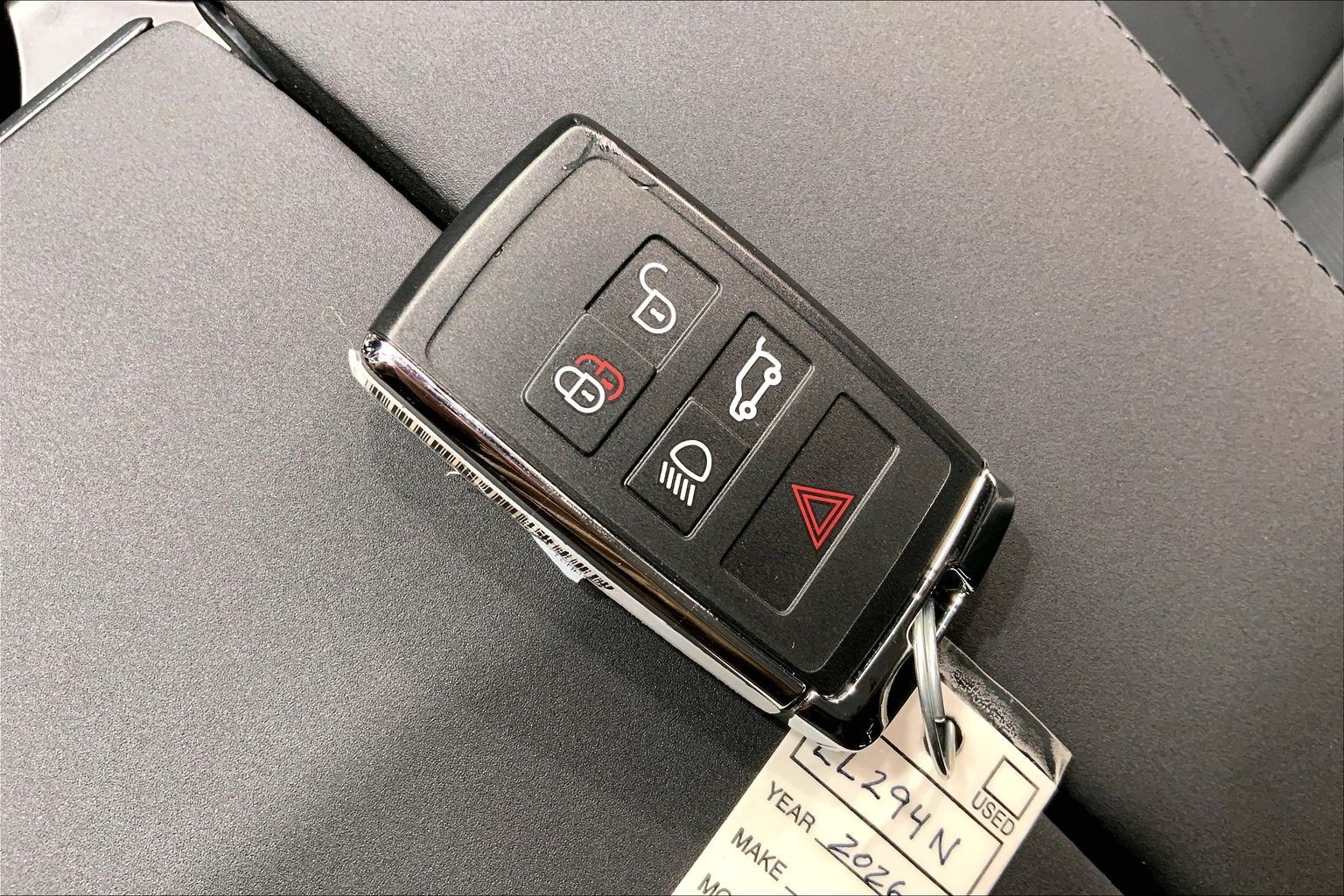 2026 Land Rover Range Rover Velar Dynamic SE - Photo 20