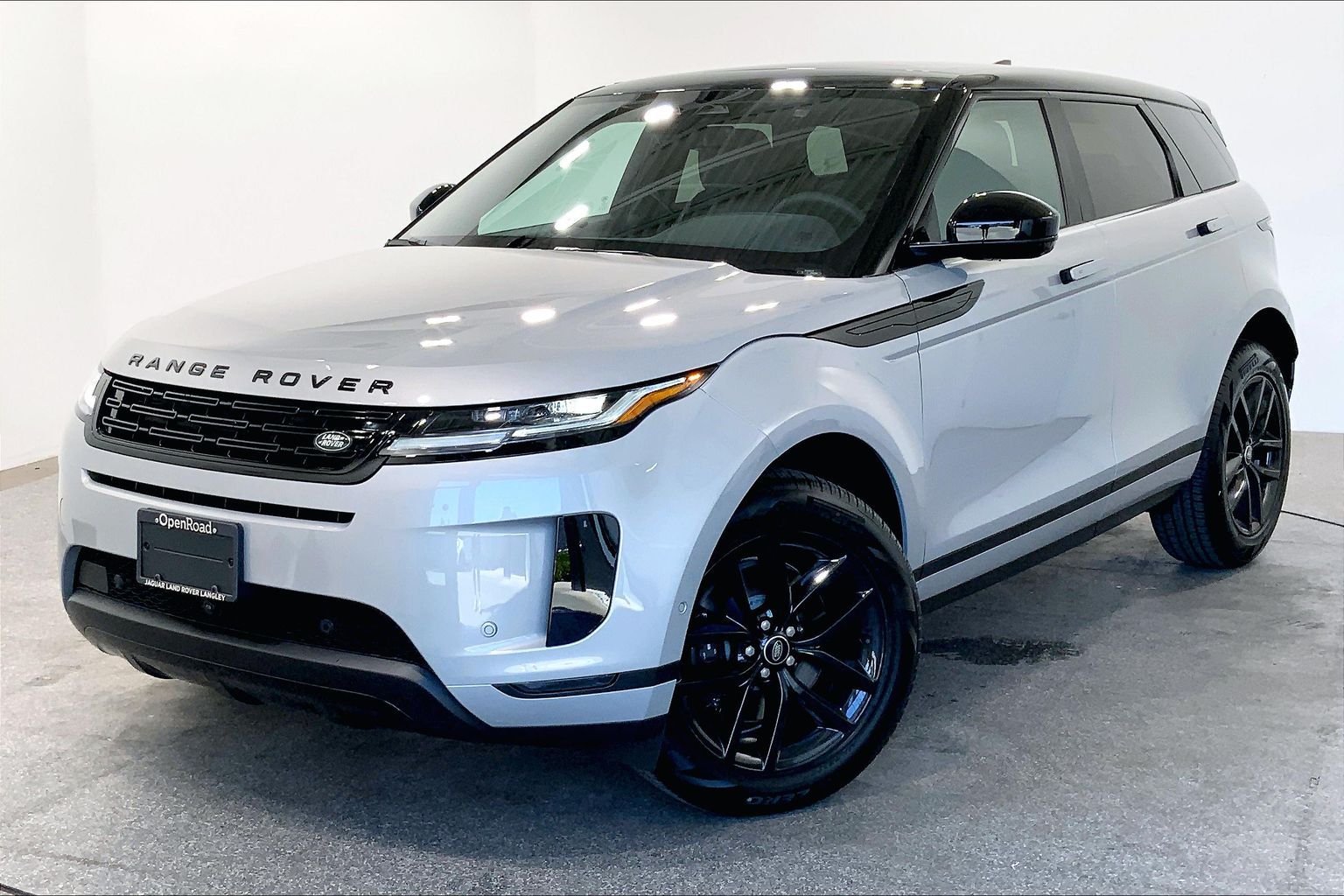 2026 Land Rover Range Rover Evoque