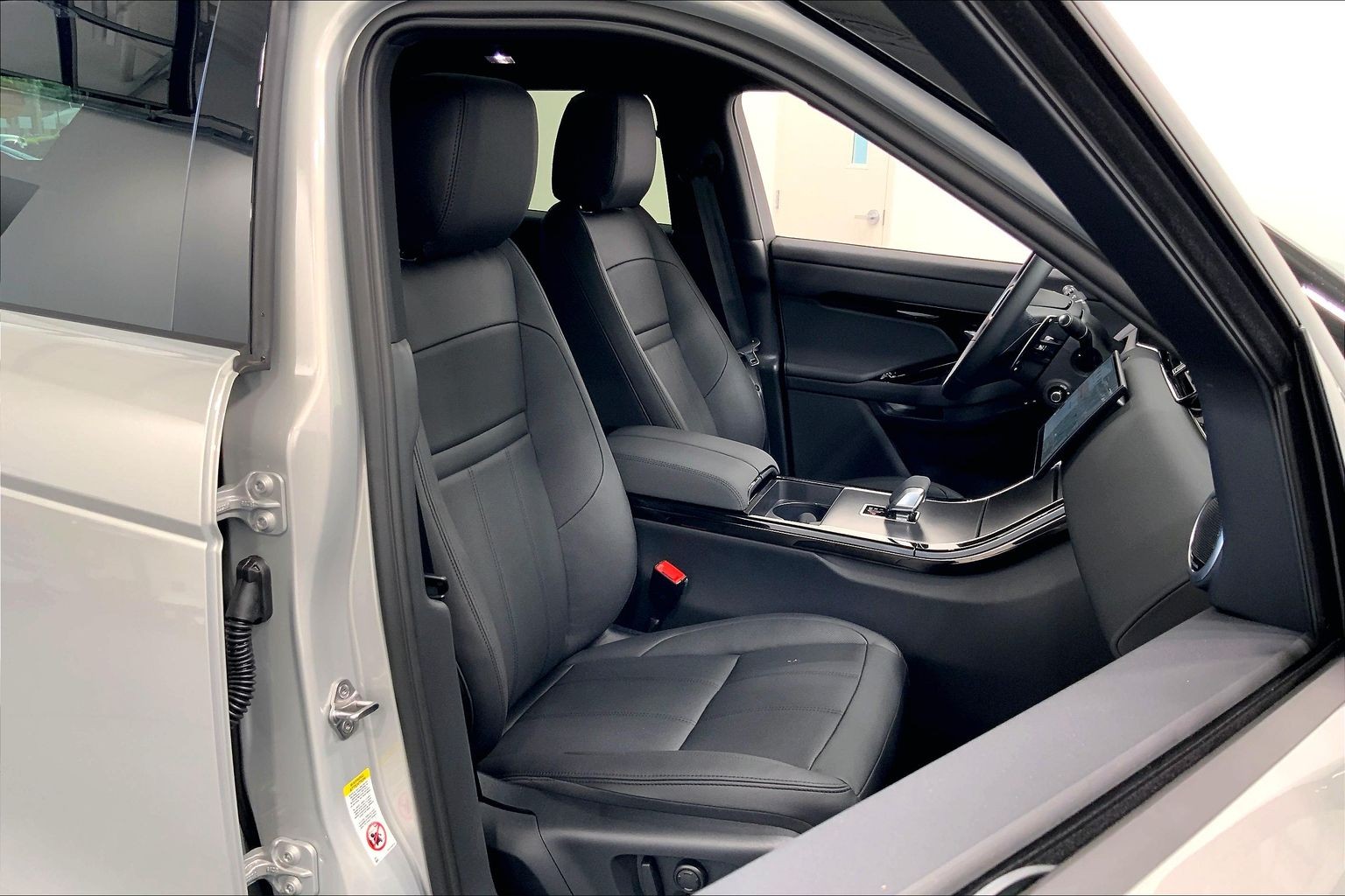 2026 Land Rover Range Rover Evoque S - Photo 13